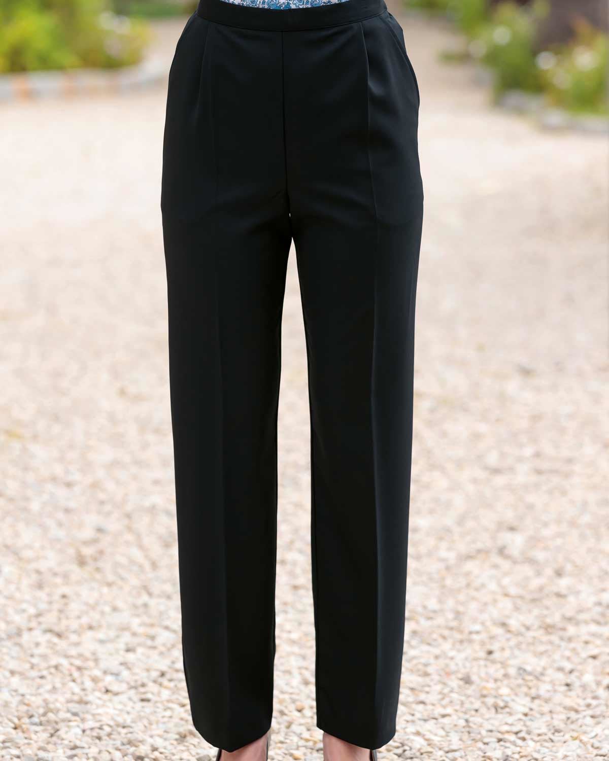 Ladies’ Sandown Pull On Trousers – Black