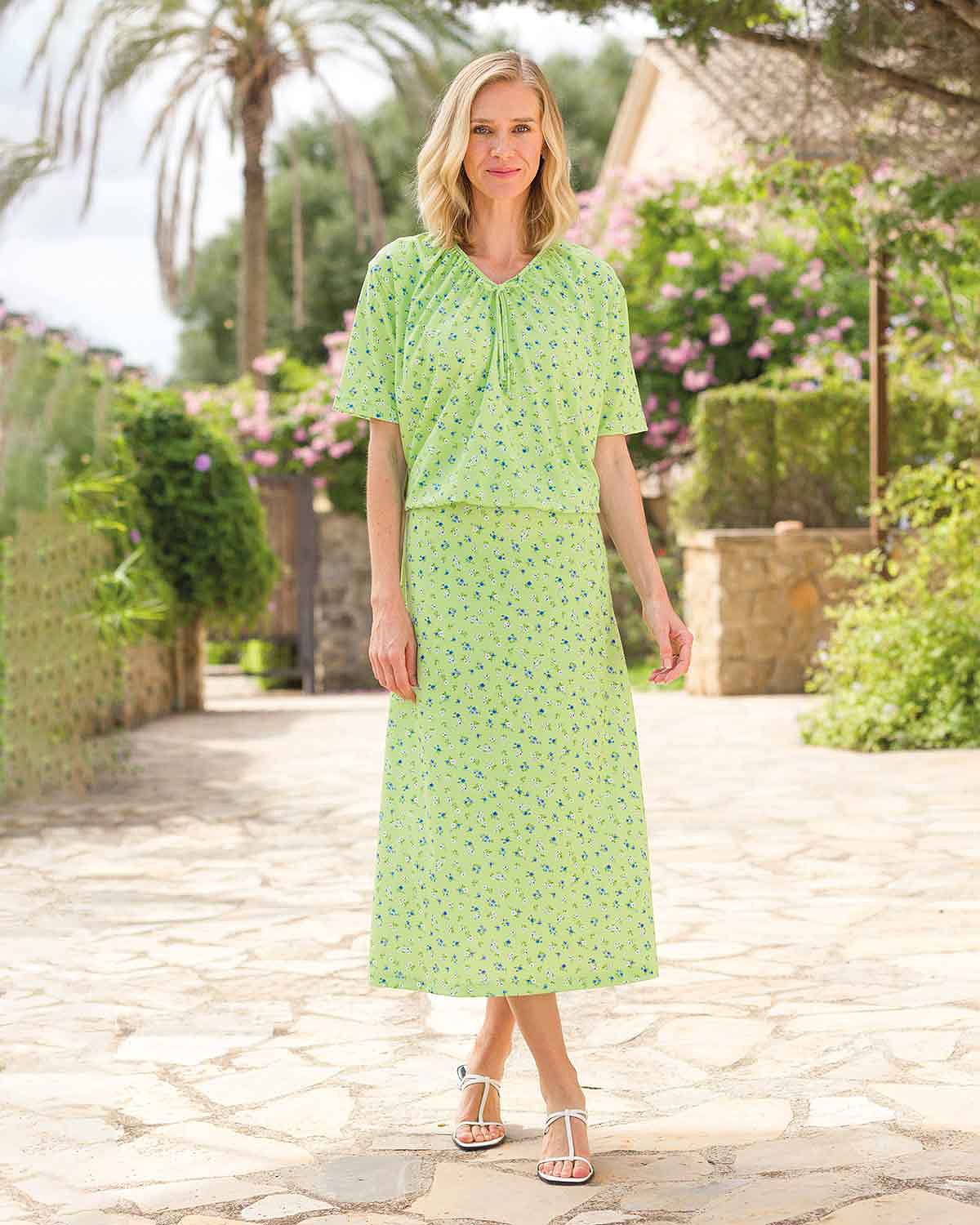 Lily Floral A Line Pull On Skirt